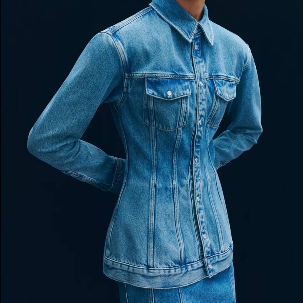 Denim Fitted Jacket - Light Blue